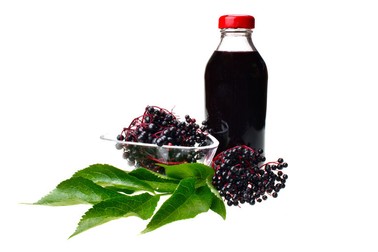 Lichior din fructe de soc
