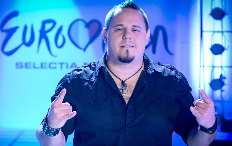 Se pregăteşte intens pentru finala Eurovision, de la Stockholm! Cât a slăbit Ovidiu Anton în ultima perioadă!
