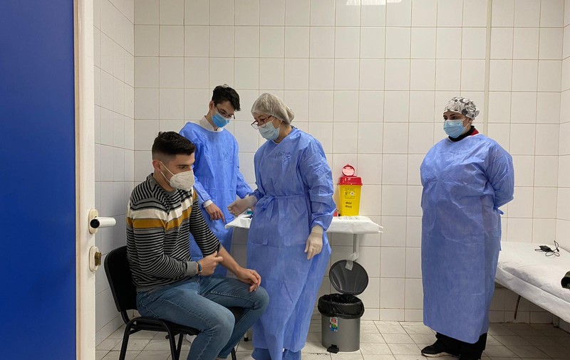 Vlad Voiculescu: „România pierde viteză în mod periculos la capitolul vaccinare”. Care este „vulnerabilitatea majoră”