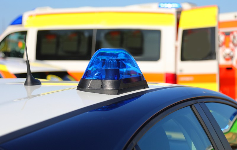 Doi muncitori români au fost grav răniți, după ce schela pe care lucrau s-a prăbușit de la etajul patru, în Roma