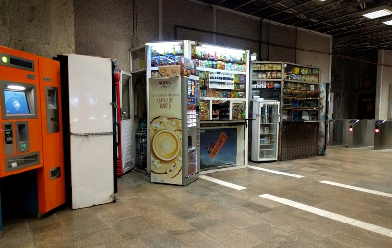Cum încearcă șefii din sindicat să-și păstreze afacerile din subteran. Îi sperie pe angajații Metrorex cu dosare penale