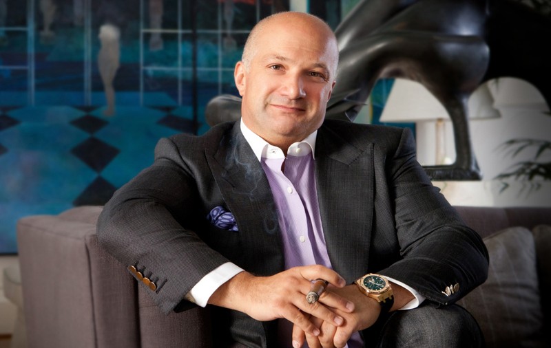 Doi oameni de încredere ai lui Bogdan Buzăianu, trimiși în judecată pentru delapidare. Ar fi scos ilegal peste 12 milioane de euro din Energy Holding