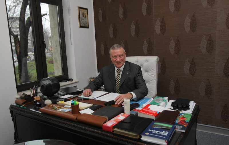 Nașu`se ocupă de transferuri! A propus Stelei un atacant