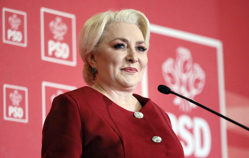 Viorica Dăncilă, întrebată despre speculațiile că și-ar fi făcut operații estetice: „Se vede la mine Botox? E prea mult!”