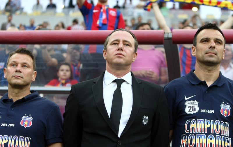 Reghecampf îi ”urechează” pe stelişti: ”Au făcut greşeli”