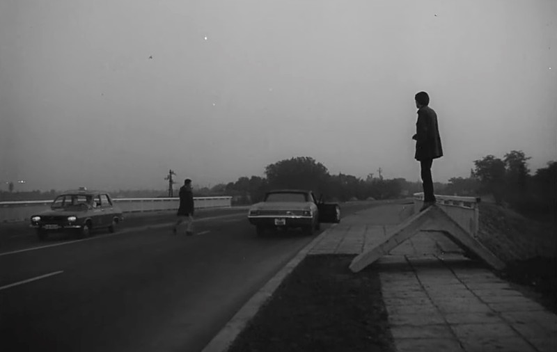 Filmul cenzurat în comunism, ars și apoi refăcut după o peliculă ascunsă în studiourile Buftea a intrat pe online. Tema: ce ne face să fim oameni