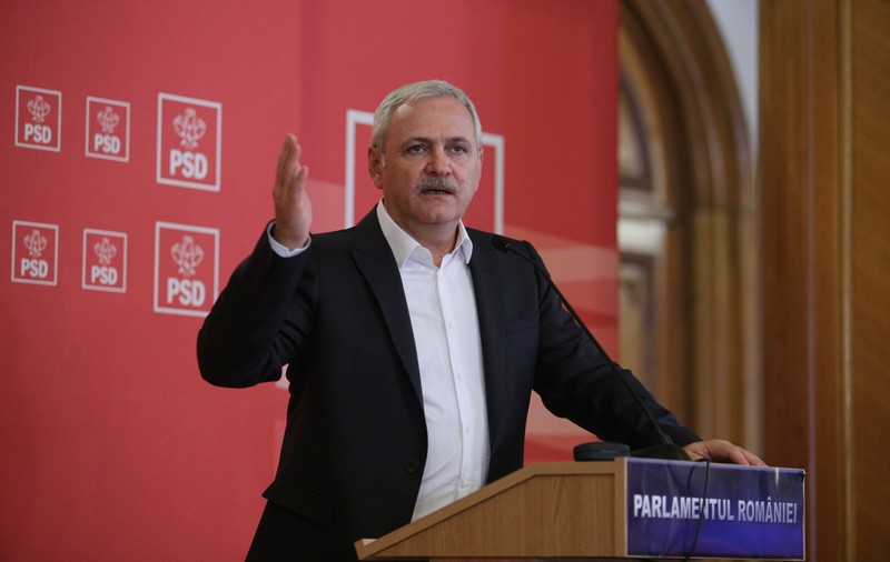 PSD aşteaptă până luni ca Iohannis să semneze noile numiri de miniştri. În caz contrar, face restructurare, în Parlament. SGG va deveni minister (surse)