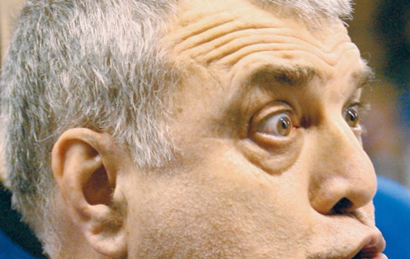 Lucian Râşniţă a fost dat afară