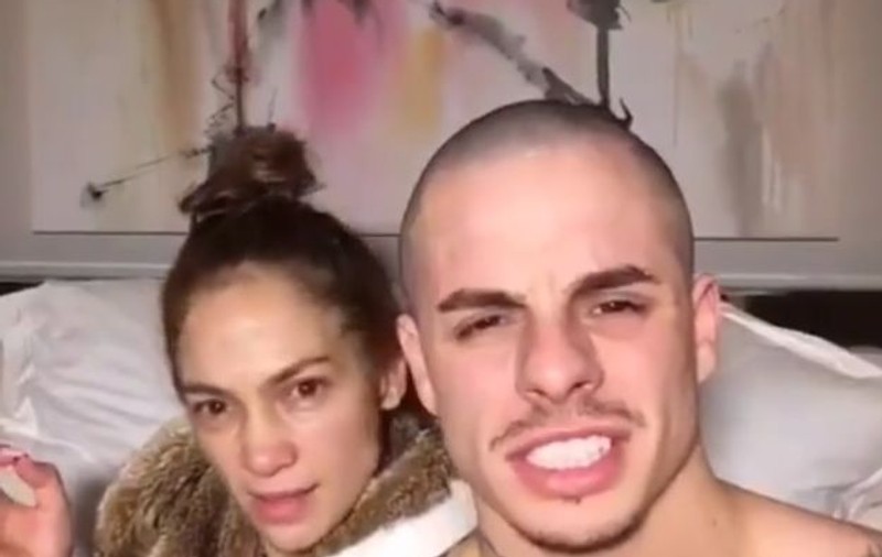 Vai, ce urâtă e Jennifer Lopez nemachiată! | VIDEO