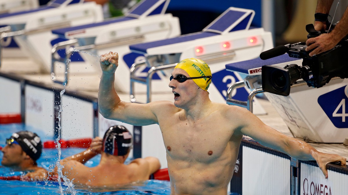 Mack Horton, exultând după după ce a câștigat medalia de aur în proba de 400 de metri liber a Jocurilor Olimpice de la Rio de Janeiro. (FOTO: EPA)