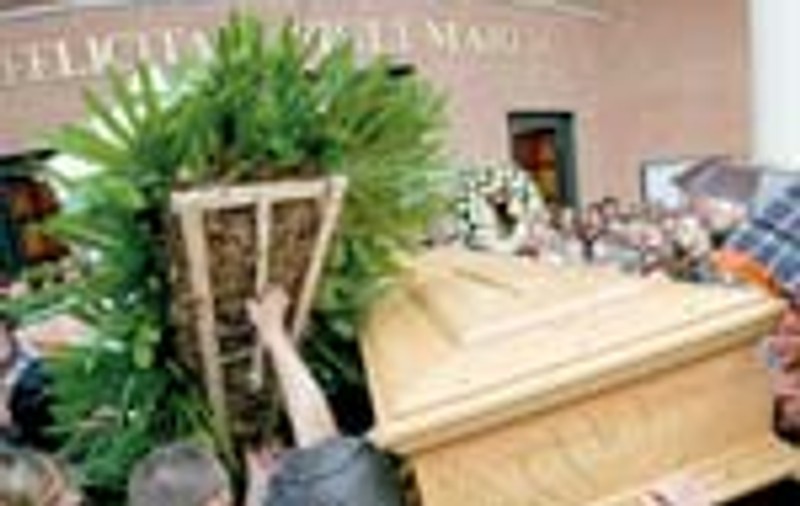 'Romanii, niste bestii!'