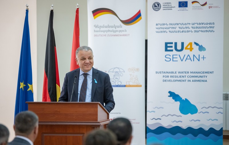 Vassilis Maragos, ambasadorul Uniunii Europene în Armenia: „Suntem conștienți de relațiile și dependențele care există”