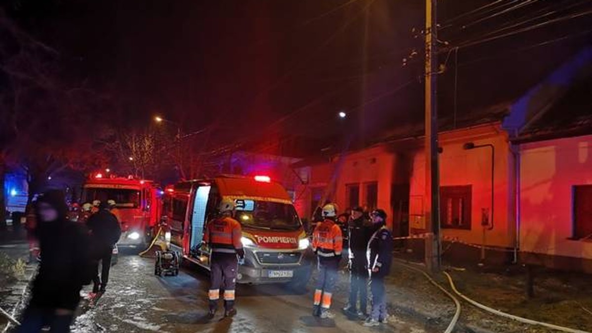 Patru copii au murit la Timișoara după ce locuința lor a luat foc