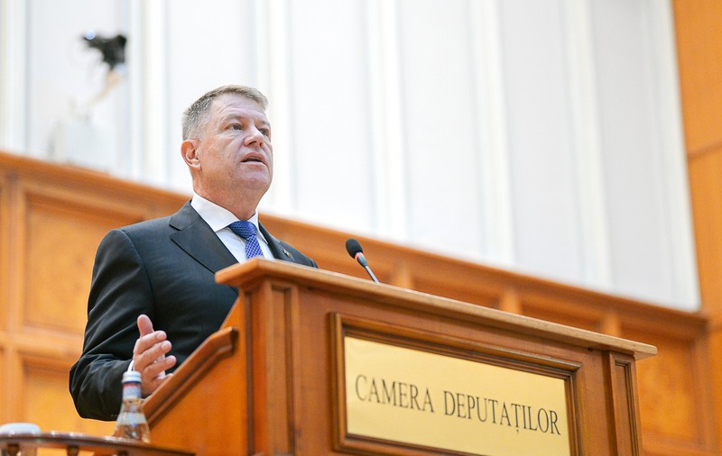 UPDATE | Şedinţă solemnă a Parlamentului, la împlinirea a 30 de ani de la Revoluţie. Klaus Iohannis: "Statul a întârziat nepermis de mult aflarea adevărului!"