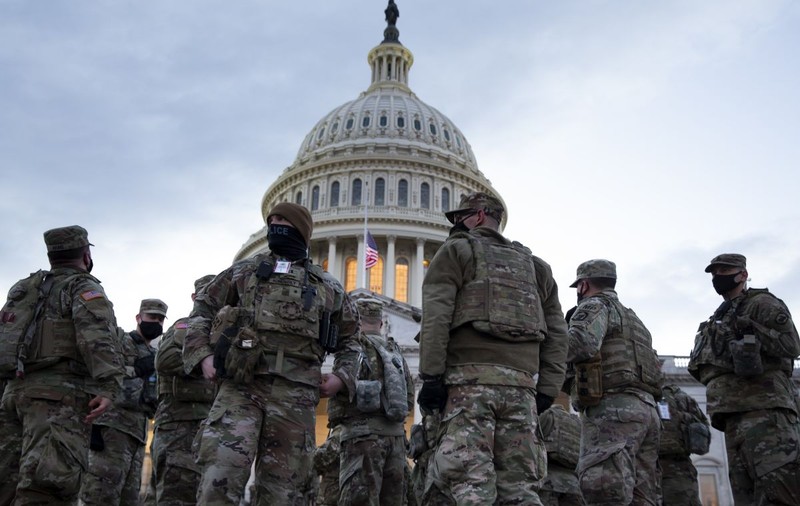 Portretul lui Eduard Florea, imigrantul român arestat la New York în contextul violențelor de la Capitoliu, făcut de soția sa: „E un monstru oribil, mă simt liberă, dar îngrozită”