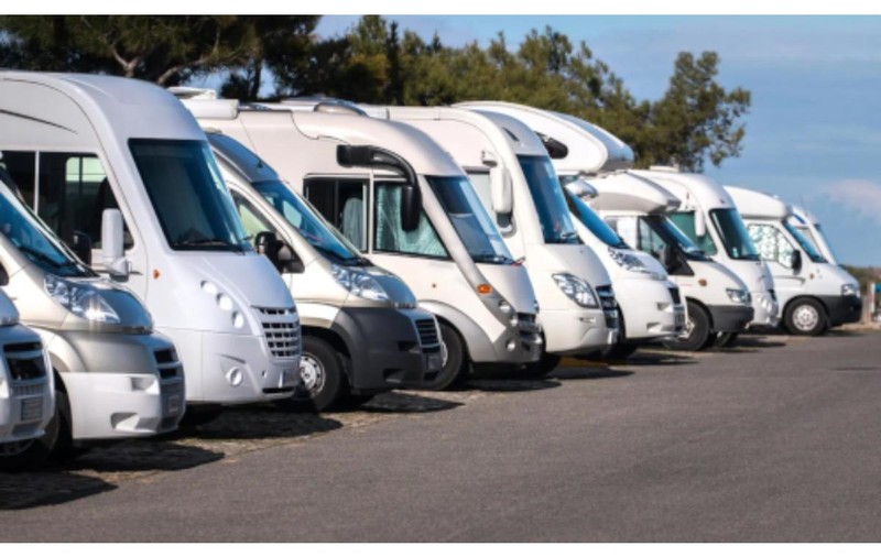 Parcare auto de lungă durată în București: soluția completă și sigură oferită de Self Storage+