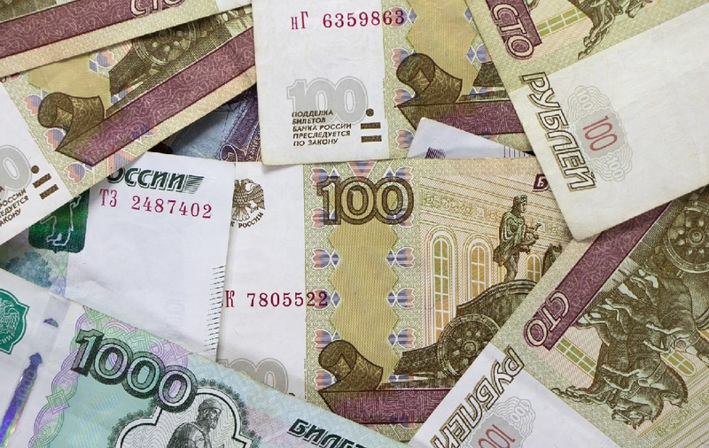Rușii încă se simt bogați, cu toate că nivelul lor de trai începe să scadă