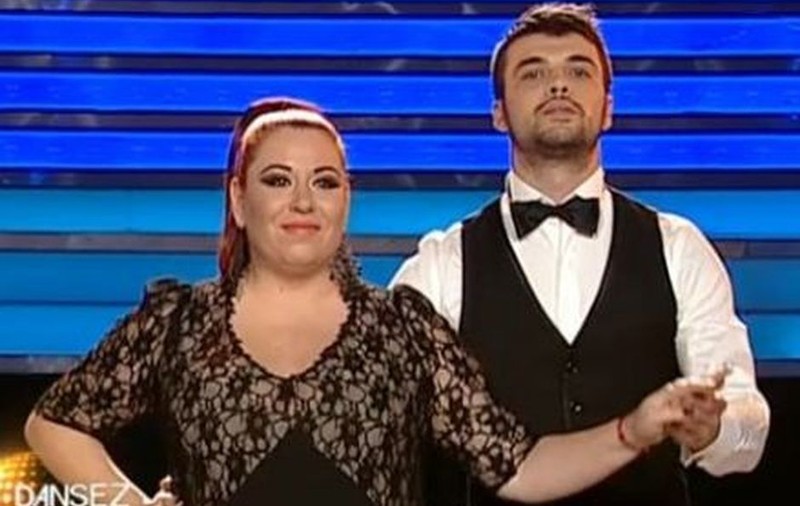 DANSEZ PENTRU TINE. Oana Roman a oferit momentul serii alături de Marius. VEZI IMAGINEA SUPER EMOŢIONANTĂ
