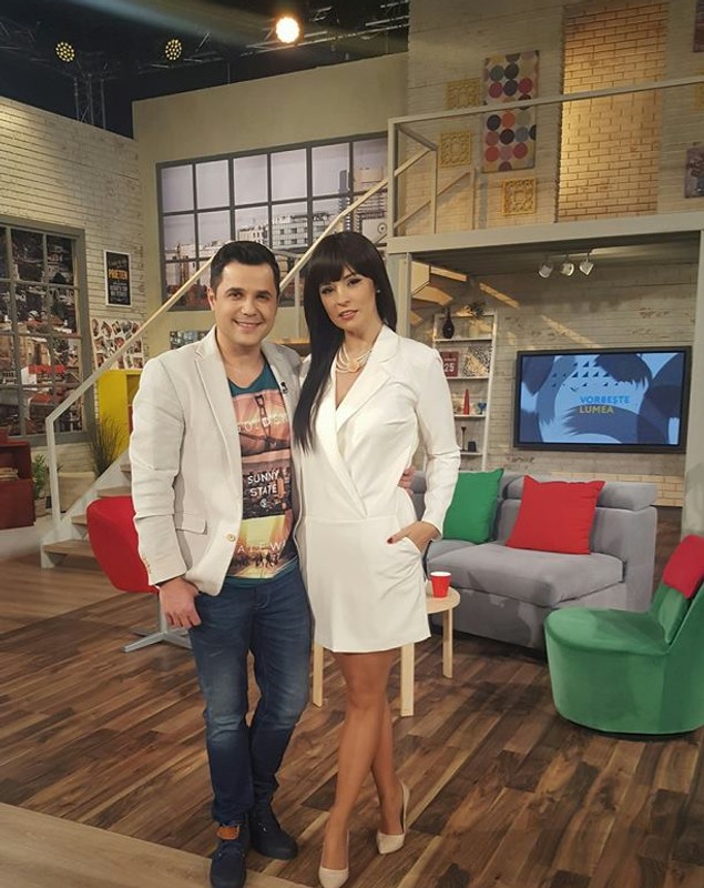 Cum arată Andreea Marin cu păr lung și breton. Schimbare majoră de look | FOTO ÎN ARTICOL