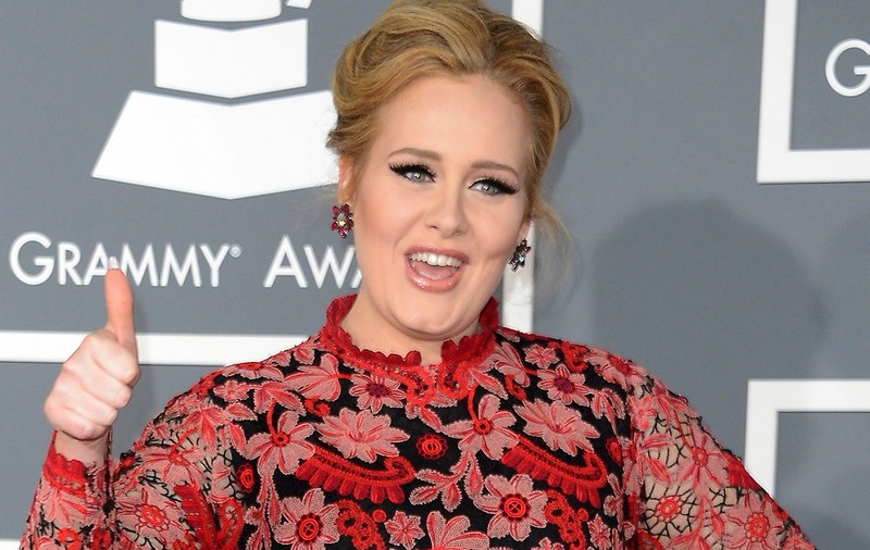 VIDEO | Adele, apariție de senzație la Saturday Night Live. Glume pe seama faptului că a slăbit: „Am adus doar jumătate din mine”