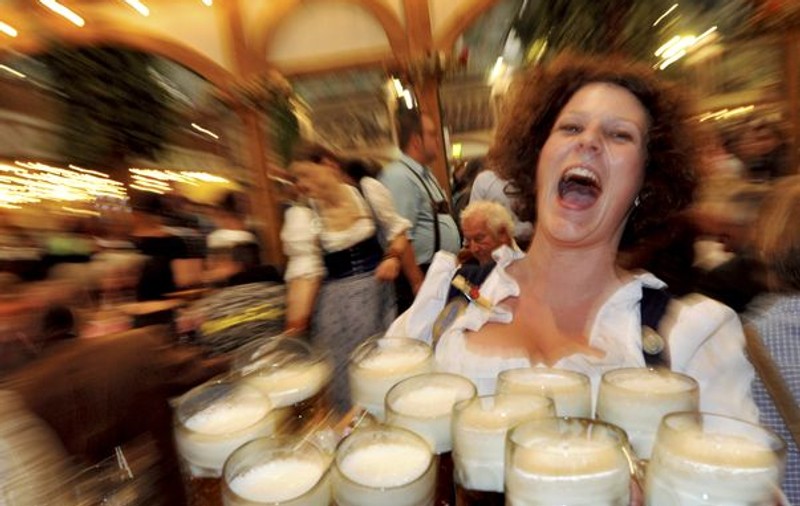 Fața nevăzută a Oktoberfest: Copii pierduți, furturi și come alcoolice | FOTO