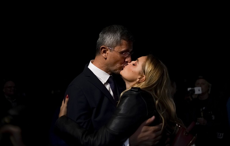 Dan Barna se înclină în fața soției: „Îmi este superioară în multe situații. Și face ciorbe fabuloase”