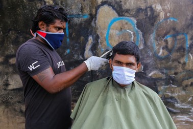 O tunsoare din Sri Lanka, din 10 aprilie EPA-EFE/CHAMILA KARUNARATHNE