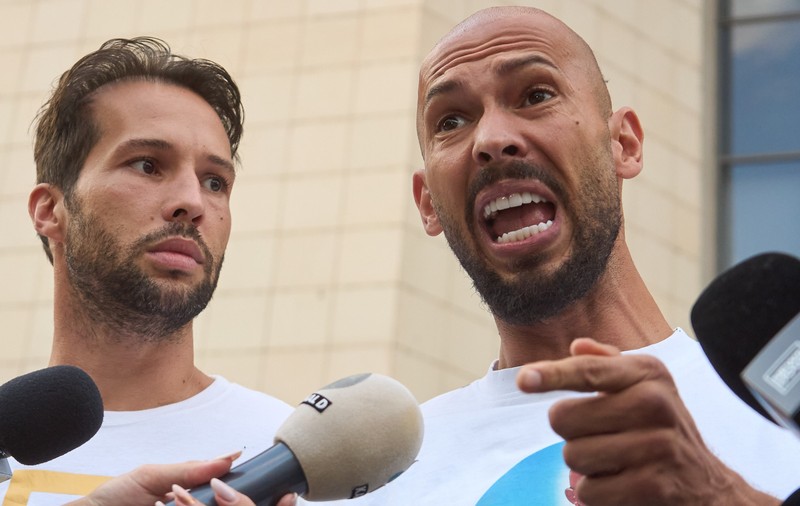 Frații Andrew și Tristan Tate rămân în închisoare în SUA, cererea de eliberare a fost respinsă. Sursă foto: Shutterstock