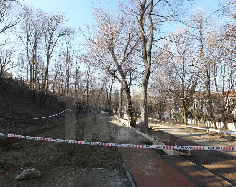 Plângere penală, după construirea unui patinoar în Parcul Romniceanu. Ce i-a transmis Șerban Sturza primarului Capitalei / FOTO&VIDEO