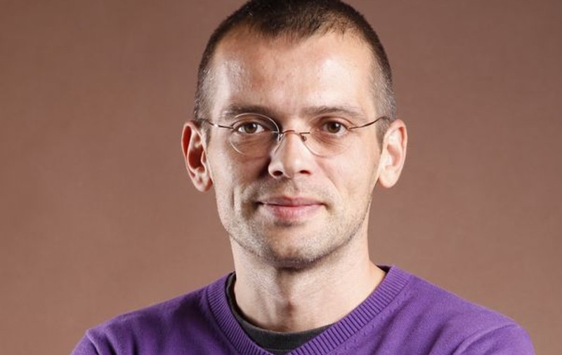Adelin Petrişor: "Îmi simțeam genunchii moi și-mi treceau prin minte o mie de gânduri" Vezi ce a păţit jurnalistul!