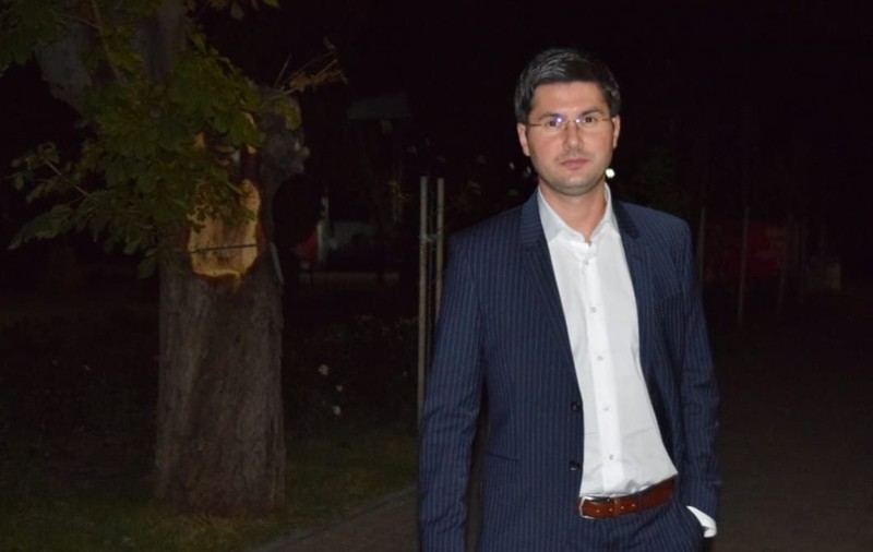 Dezvăluirile unui medic pneumolog: ”Multe firme au oameni pozitivi, care continuă să vină la muncă”. Ce îi recomandă lui Raed Arafat﻿