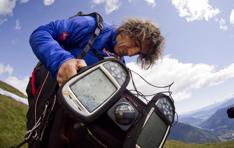 Toma Coconea a ieşit pe locul doi în cea mai dură competiţie din lume X-Alps