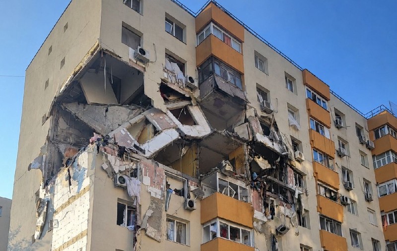 Blocul explodat din Rahova intră în reparații: Cu cine a semnat Ciprian Ciucu contractul de care au fugit toți constructorii până acum
