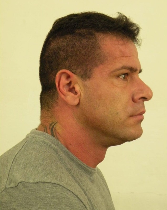 Doi dintre hoții care au spart bancomatul din Şiria au scăpat din mâinile Poliției, când erau duși la tribunal. Unul a fost prins, al doilea este căutat