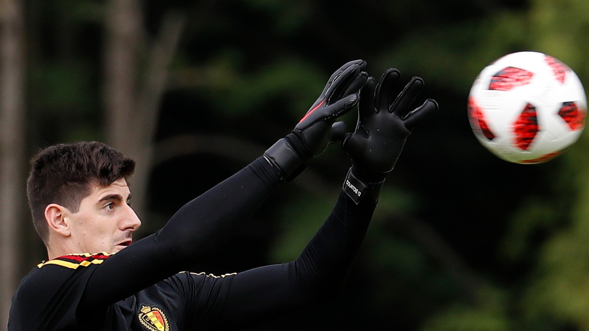 Real Madrid l-a transferat pe portarul Courtois
