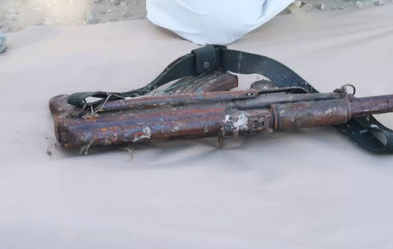 Militarul căruia i-a fost furată arma  de la unitatea Mamaia- Sat a fost trimis în judecată