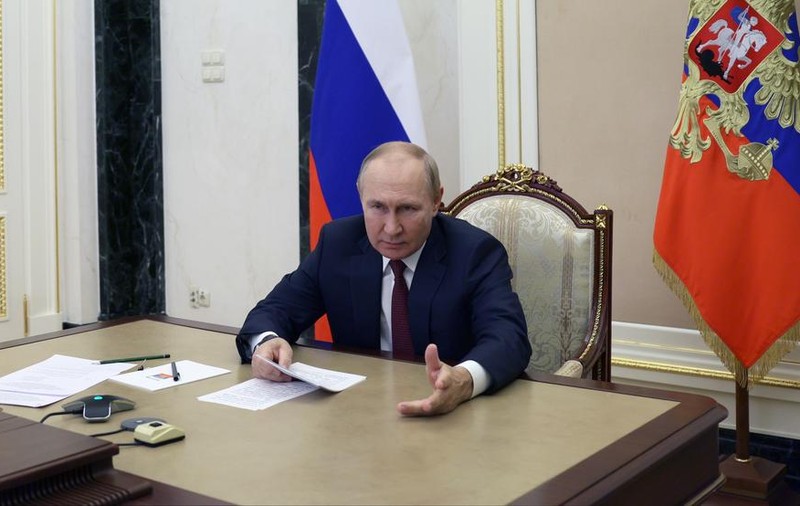 Vladimir Putin a semnat decretele de recunoaștere a independenței regiunilor Zaporojie și Herson