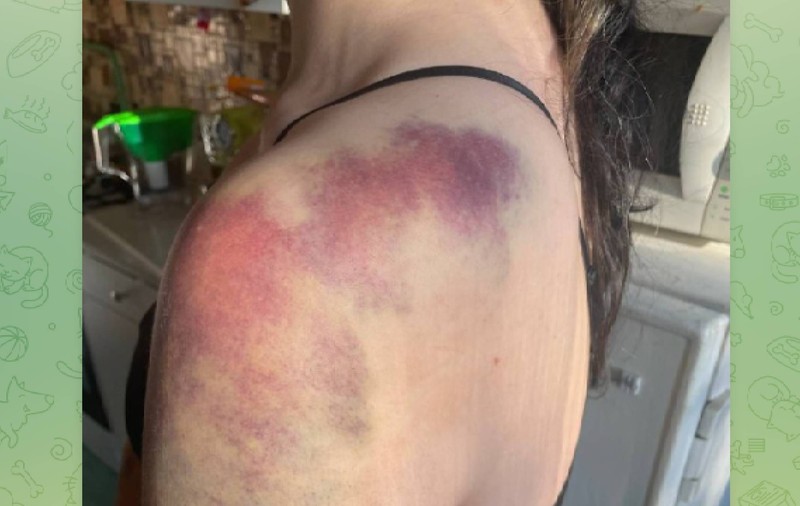 Angajați forțați să se dezbrace și bătuți cu biciul în timp ce erau drogați, pentru a-și „îmbunătăți abilitățile”: „Patronul era în pielea goală”
