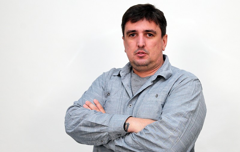 Transmisiunea în direct a jurnalistului Mircea Barbu, trimisul special Libertatea în Siria, oprită de forțele de ordine