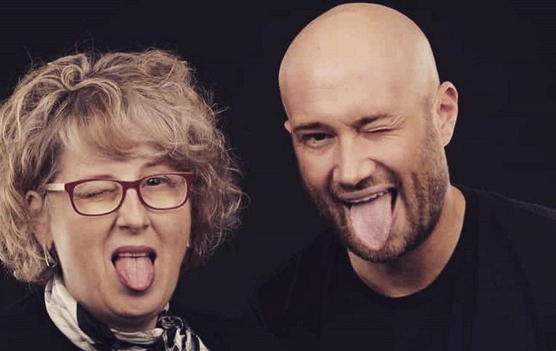 „Mihai Bendeac a suferit în cursul nopții trecute un tragic accident”. Mesajul actorului i-a speriat și amuzat pe fani, dar mama lui a făcut lămuriri