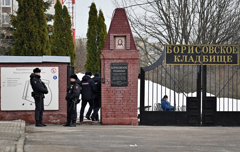 Autoritățile ruse au montat camere lângă cimitirul unde va fi înmormântat Navalnîi. Ce alte măsuri au luat