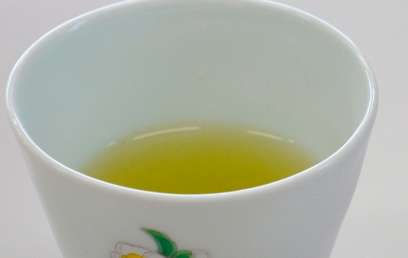 Ceaiul de mentă braziliană, la fel de eficient ca analgezicele
