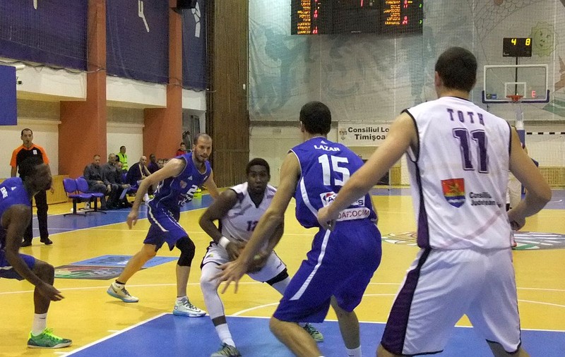 Baschet masculin. BC SCM Timișoara - Municipal Olimpic Baia Mare 74-55
