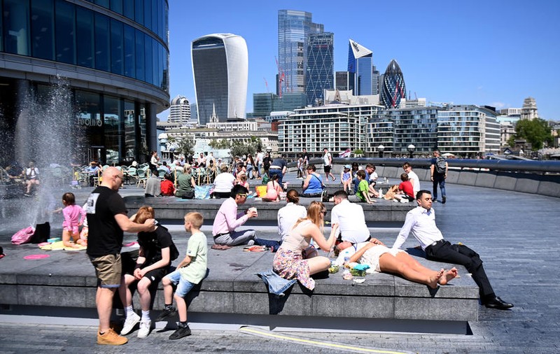 Niciun deces COVID-19 în ultimele 24 de ore în Marea Britanie. Pentru prima dată după 10 luni