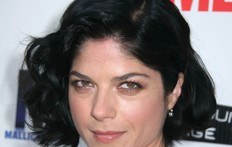 Cum arată Selma Blair la un an după ce a fost diagnosticată cu scleroză multiplă