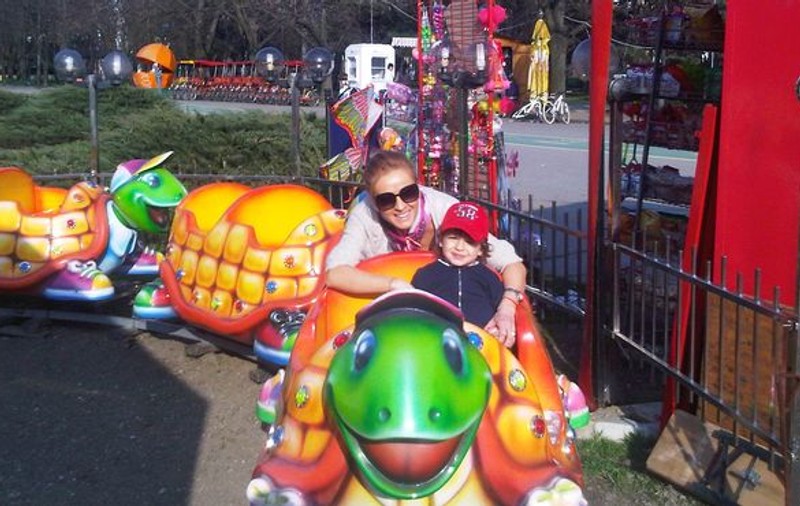 Diana Munteanu se joacă mult cu fiul ei