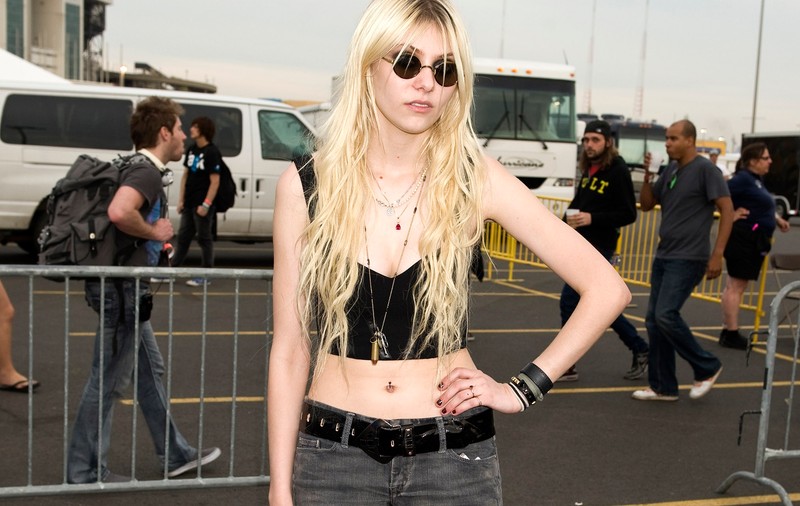 Taylor Momsen a dat foc testiculelor câinelui ei