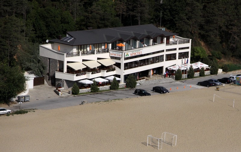 Reporterii Libertatea au mers în tabăra deținută de Federația Rusă pe litoralul bulgăresc. Ce au descoperit dincolo de gardul pe care scrie „Obiectivul nu este operațional!”