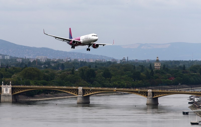 Wizz Air schimbă politica bagajelor. Veste pentru clienții companiei