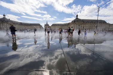 De ani buni, Bordeaux se bucură de o creștere economică | FOTO: EPA